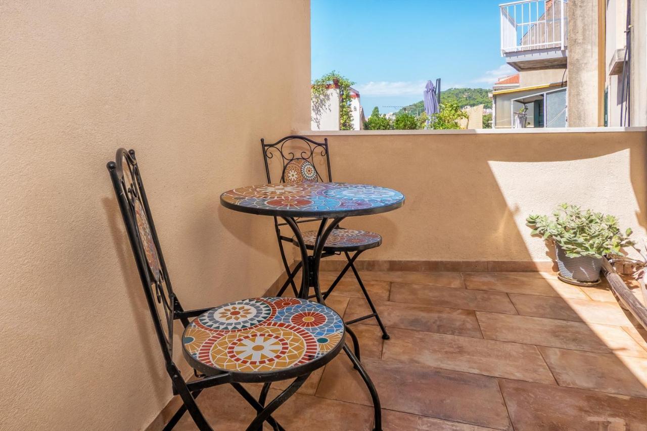 Sweet Rooms Luri Split Exterior foto